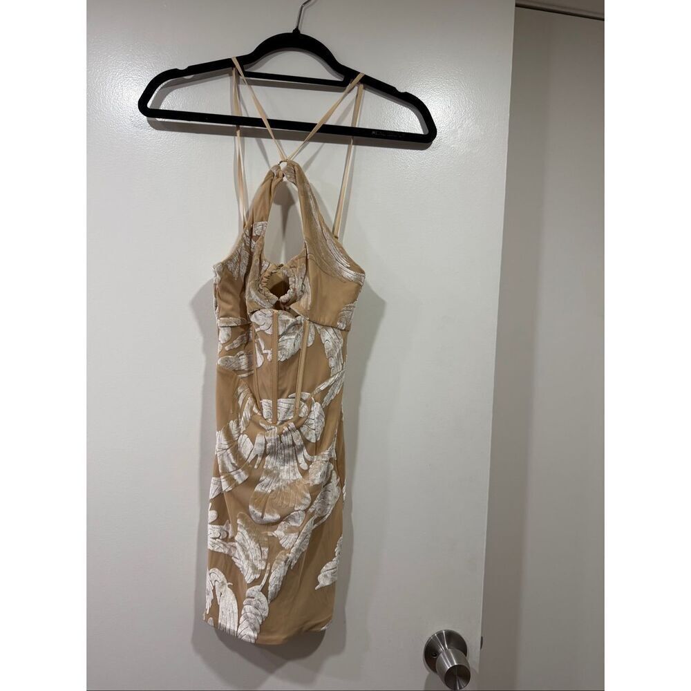 US SIZE 2 tan women’s dress oh Polly